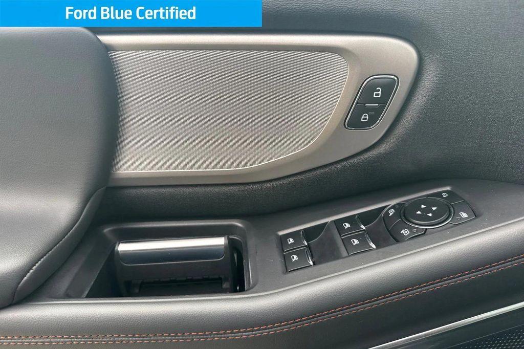 used 2025 Ford Expedition car, priced at $60,991