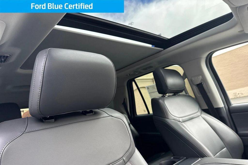 used 2025 Ford Expedition car, priced at $60,991