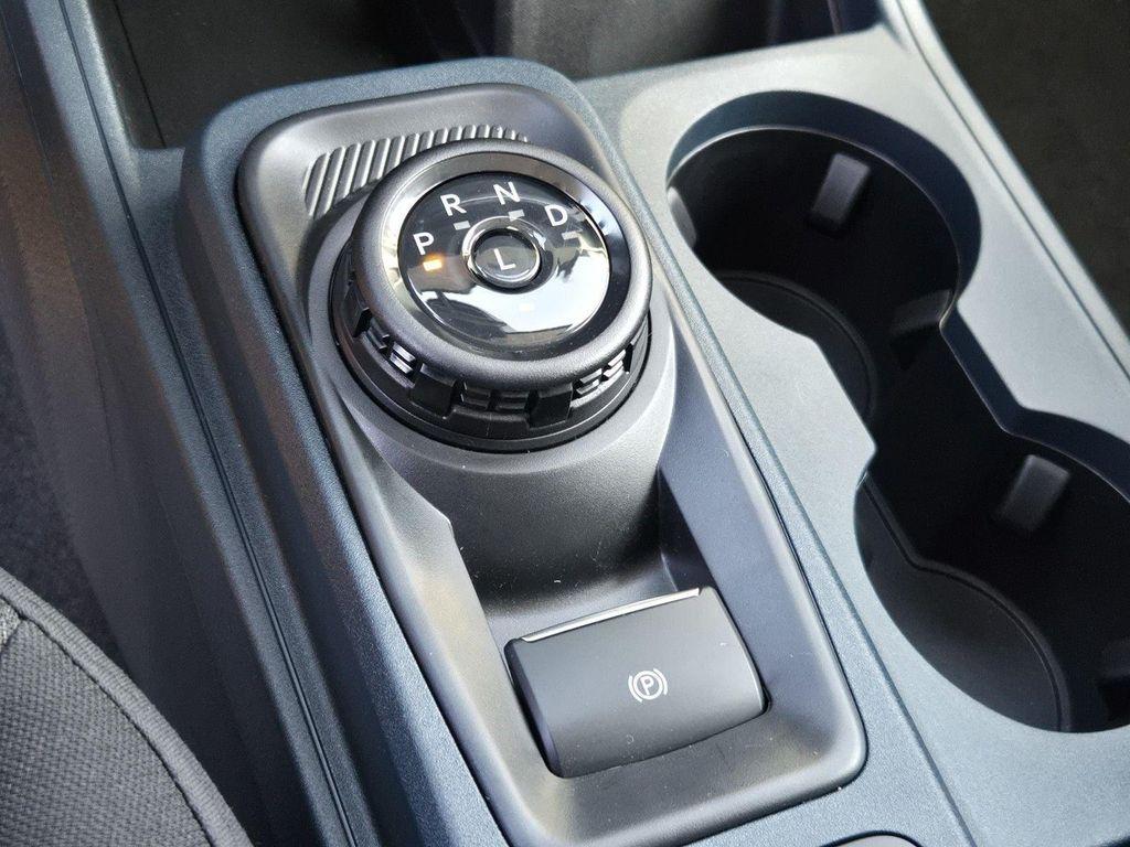 new 2025 Ford Maverick car, priced at $37,087