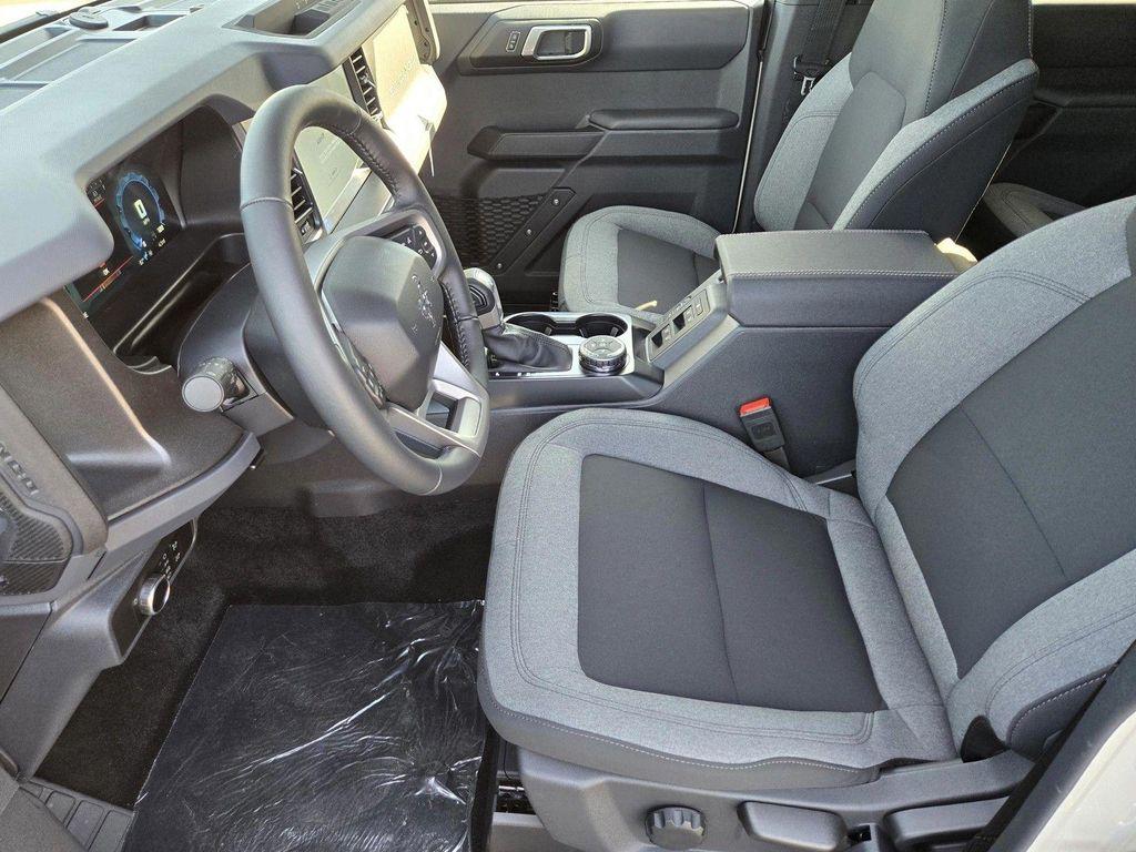 new 2025 Ford Bronco car, priced at $47,559