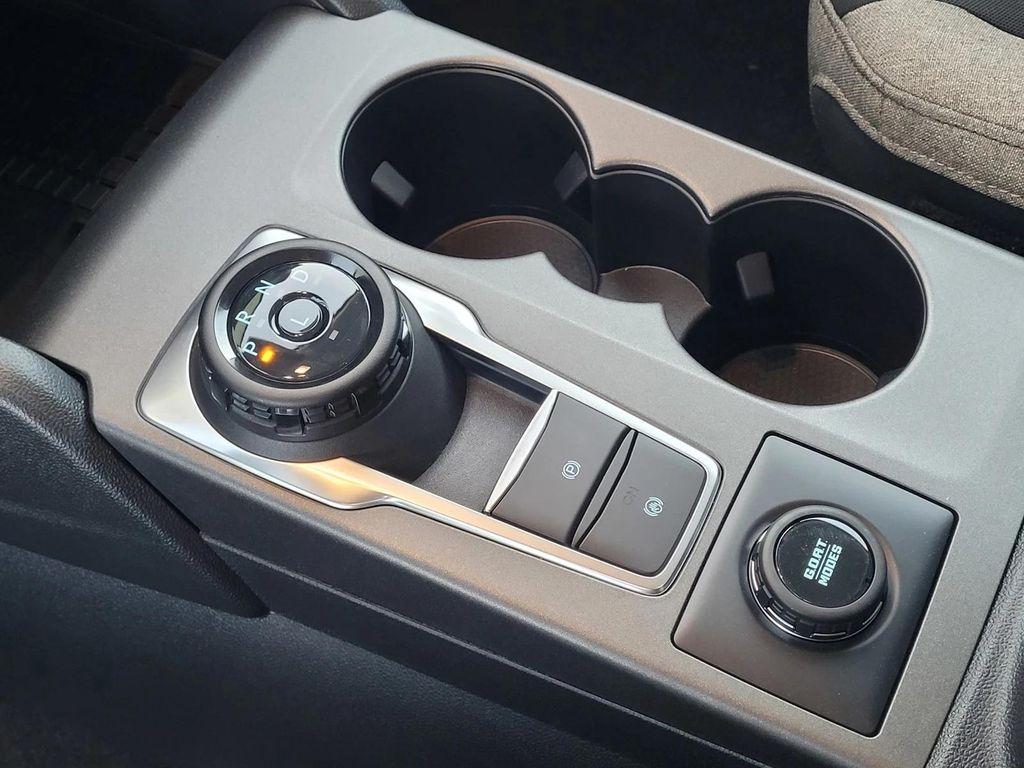 new 2025 Ford Bronco Sport car, priced at $33,844