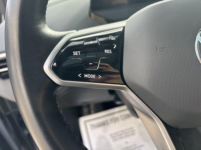 used 2022 Volkswagen ID.4 car, priced at $21,077