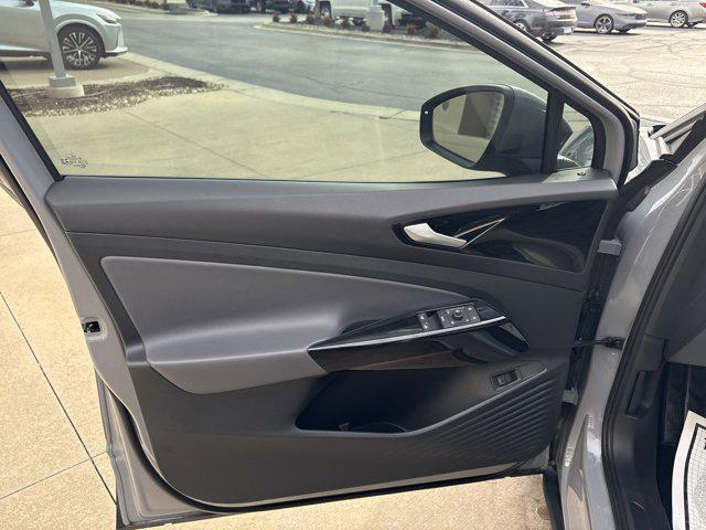 used 2022 Volkswagen ID.4 car, priced at $21,077