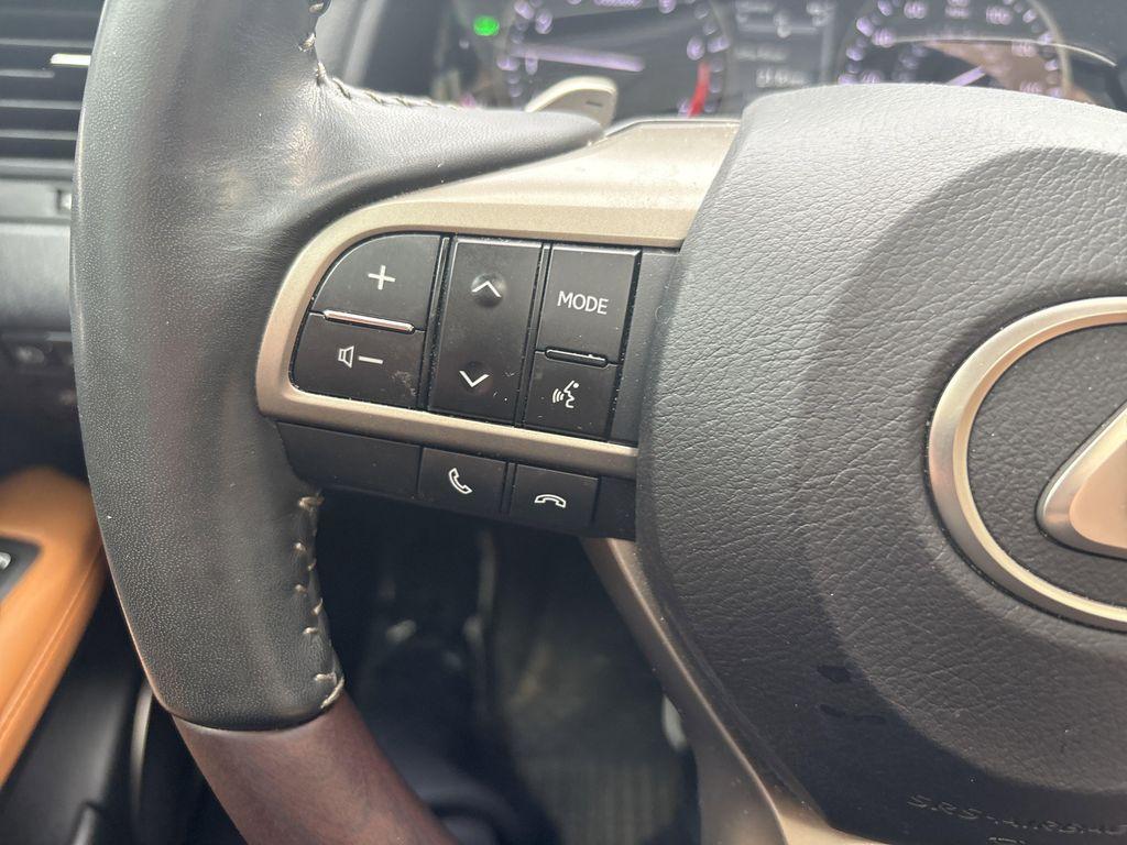 used 2023 Lexus GX 460 car, priced at $67,163
