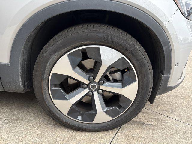 used 2025 Volvo XC40 car, priced at $30,924