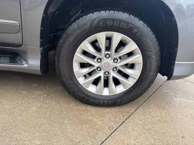 used 2016 Lexus GX 460 car, priced at $27,641
