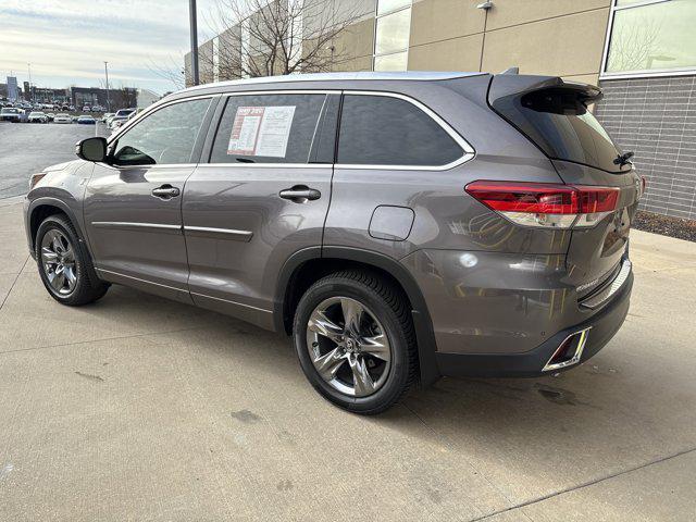 used 2019 Toyota Highlander car, priced at $29,014