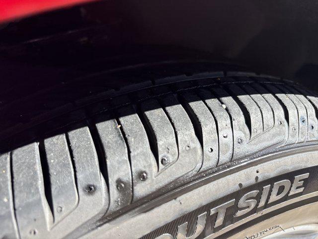 used 2021 Ford Edge car, priced at $25,467