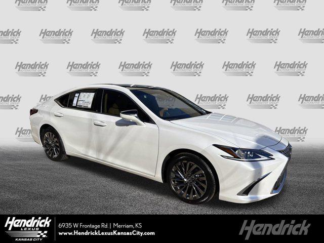 new 2025 Lexus ES 350 car, priced at $51,715