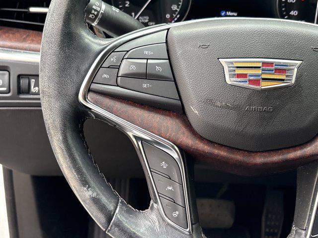 used 2023 Cadillac XT5 car, priced at $34,742