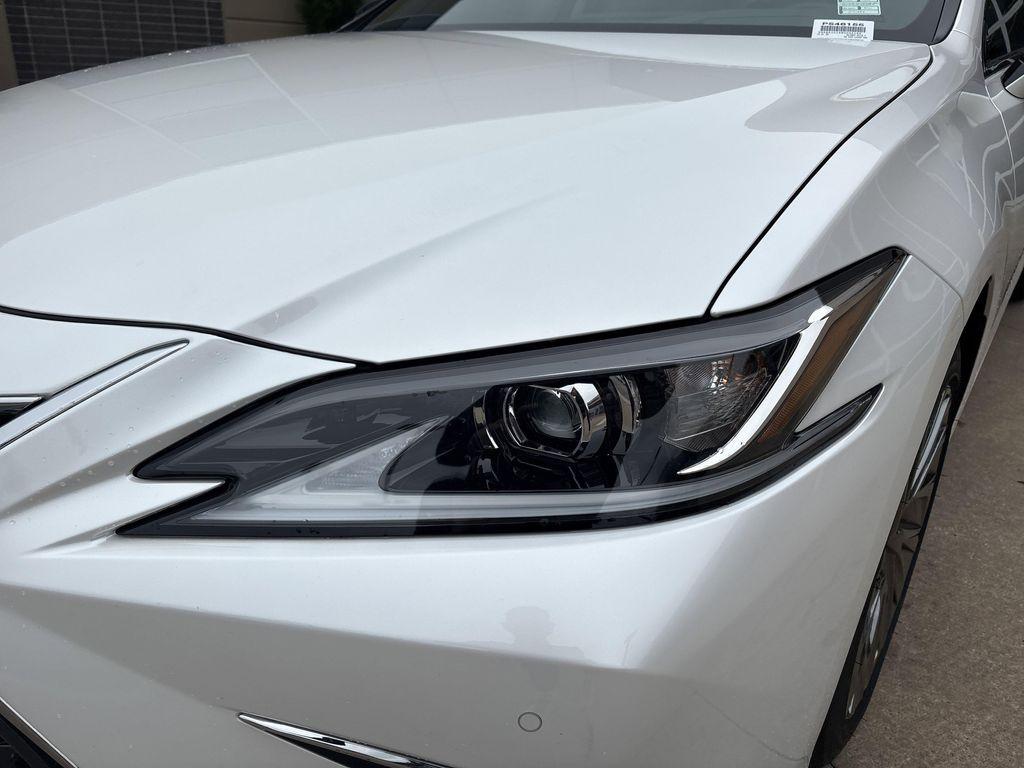 used 2024 Lexus ES 300h car, priced at $48,468
