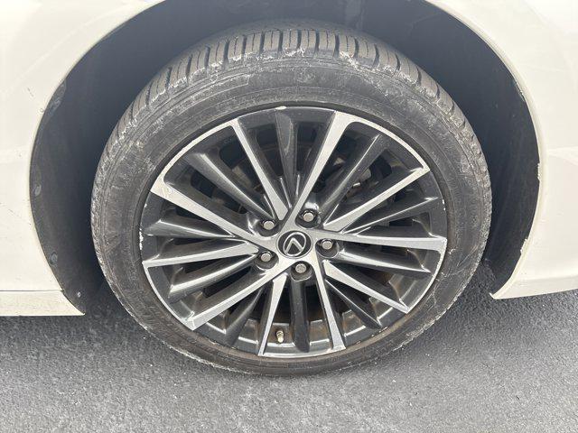 used 2023 Lexus ES 250 car, priced at $38,235