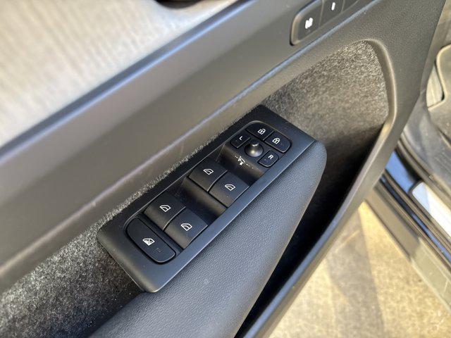 used 2025 Volvo XC40 car, priced at $28,500