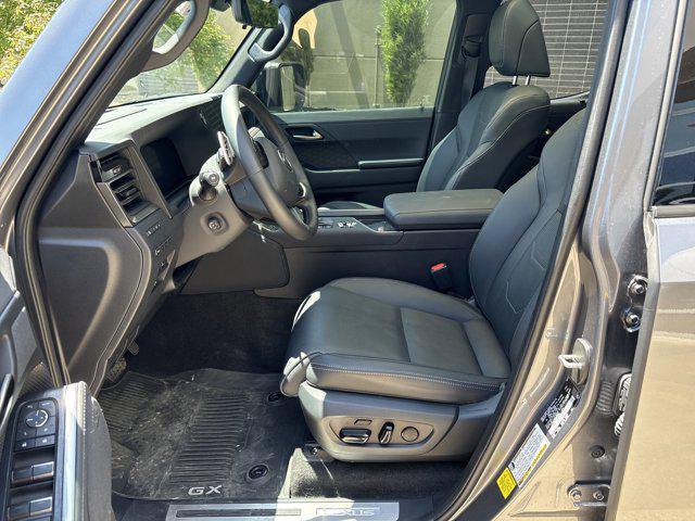 used 2025 Lexus GX 550 car, priced at $95,717