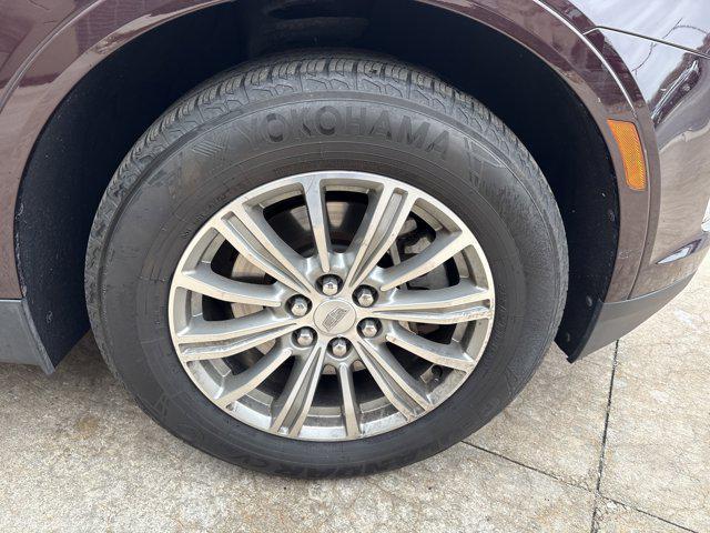 used 2017 Cadillac XT5 car, priced at $17,308