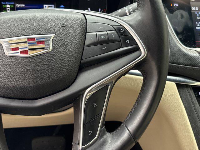 used 2017 Cadillac XT5 car, priced at $17,308