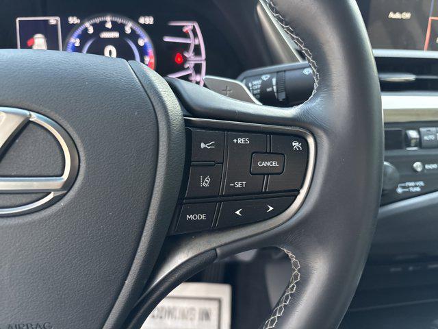 used 2019 Lexus ES 350 car, priced at $26,684