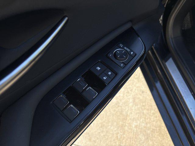 used 2022 Lexus ES 350 car, priced at $38,564