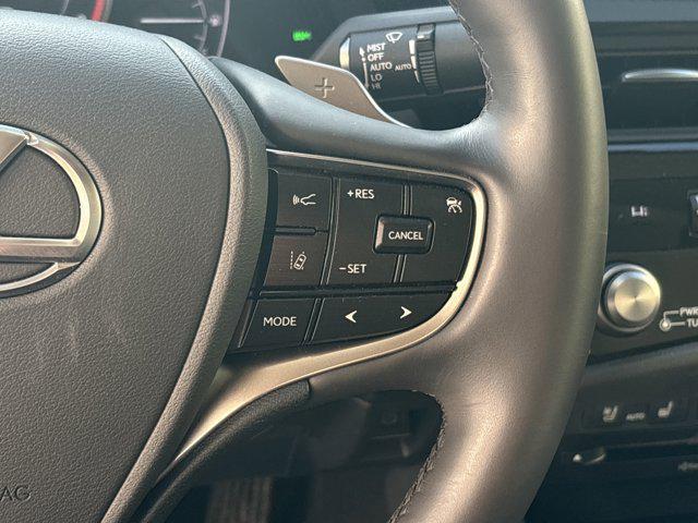 used 2022 Lexus ES 350 car, priced at $38,564