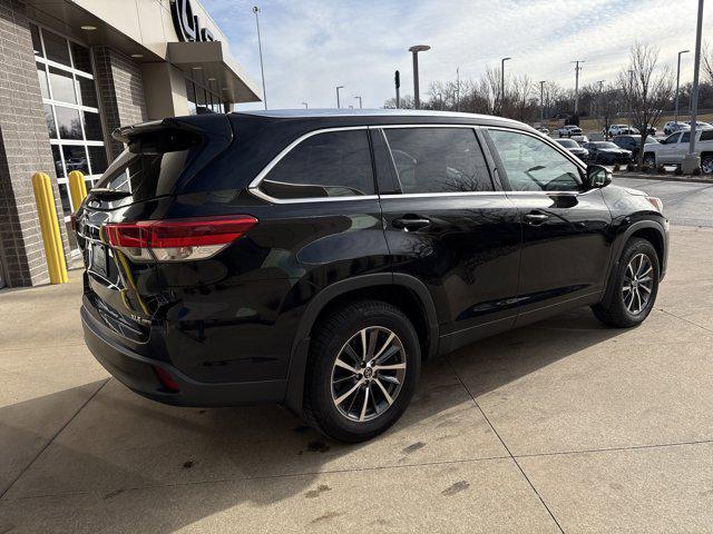 used 2019 Toyota Highlander car, priced at $23,668