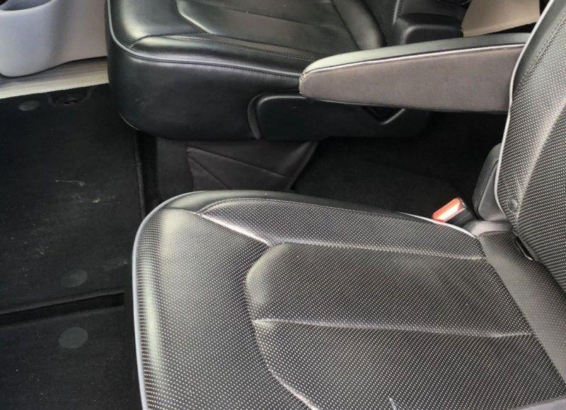 used 2018 Chrysler Pacifica car, priced at $26,950