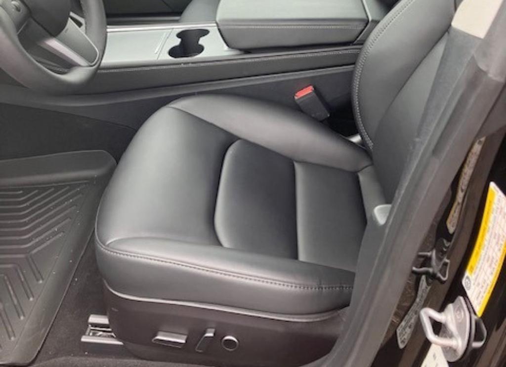 used 2023 Tesla Model 3 car, priced at $29,950