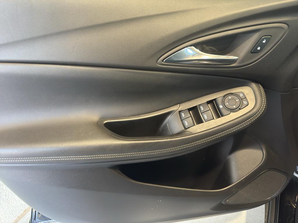 used 2025 Buick Encore GX car, priced at $24,300