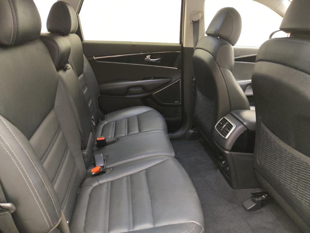 used 2017 Kia Sorento car, priced at $21,395