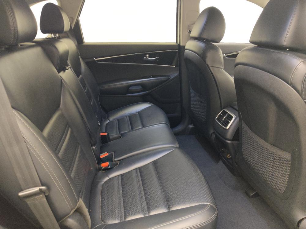 used 2020 Kia Sorento car, priced at $21,795