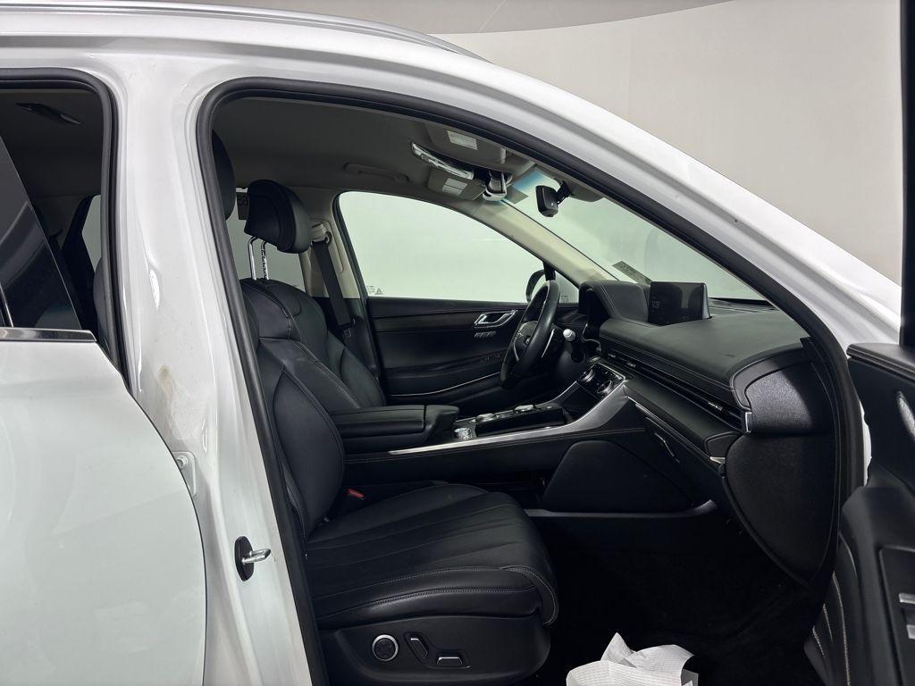 used 2024 Genesis GV80 car, priced at $34,399