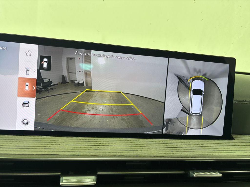 used 2025 Genesis GV80 car, priced at $66,900