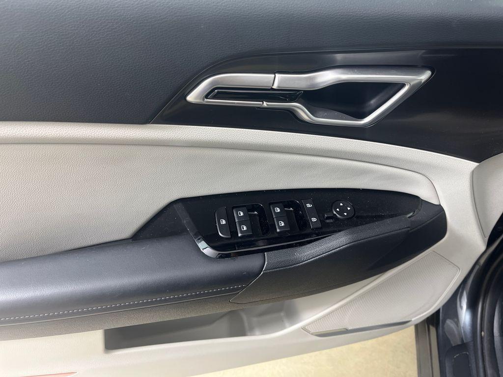 used 2025 Kia Sportage car, priced at $26,500