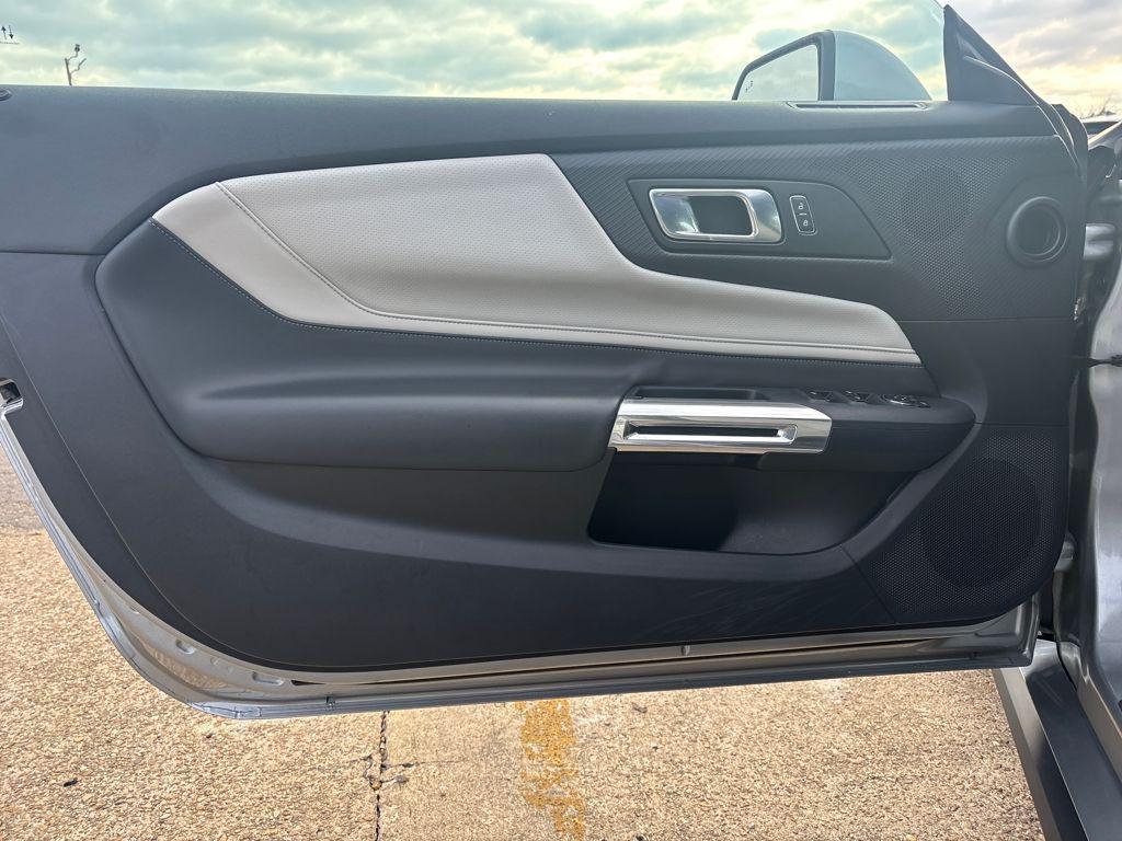 used 2024 Ford Mustang car, priced at $40,500