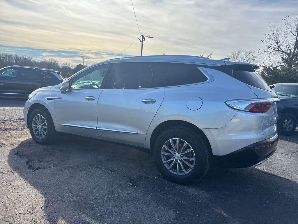 used 2022 Buick Enclave car, priced at $26,500