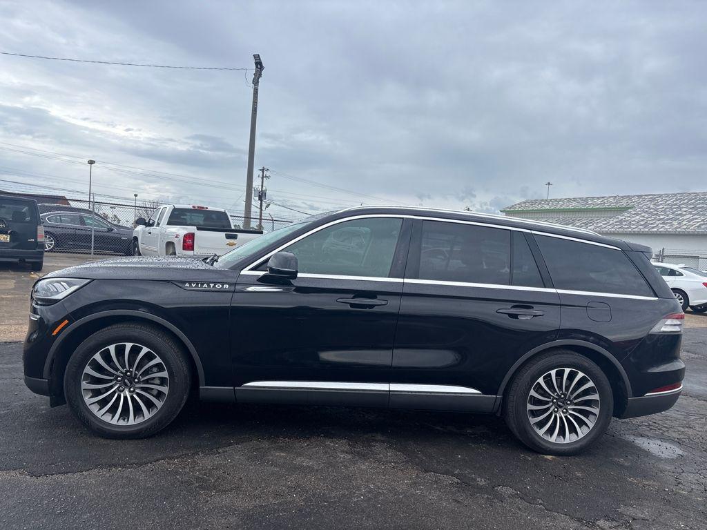used 2020 Lincoln Aviator car, priced at $27,900