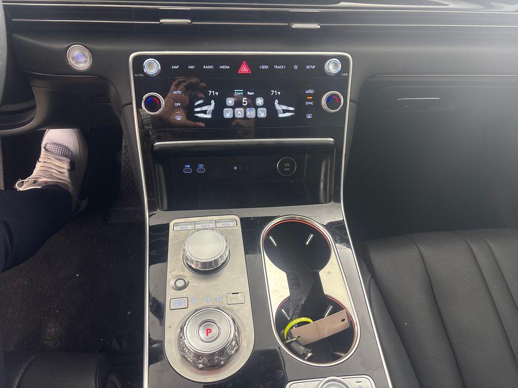 used 2025 Genesis GV80 car, priced at $44,500