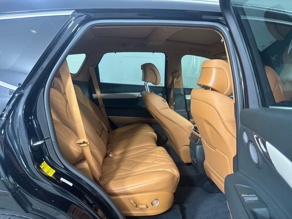 used 2025 Genesis GV80 car, priced at $64,900