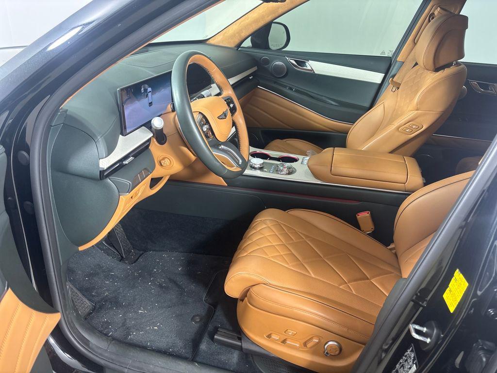 used 2025 Genesis GV80 car, priced at $64,900