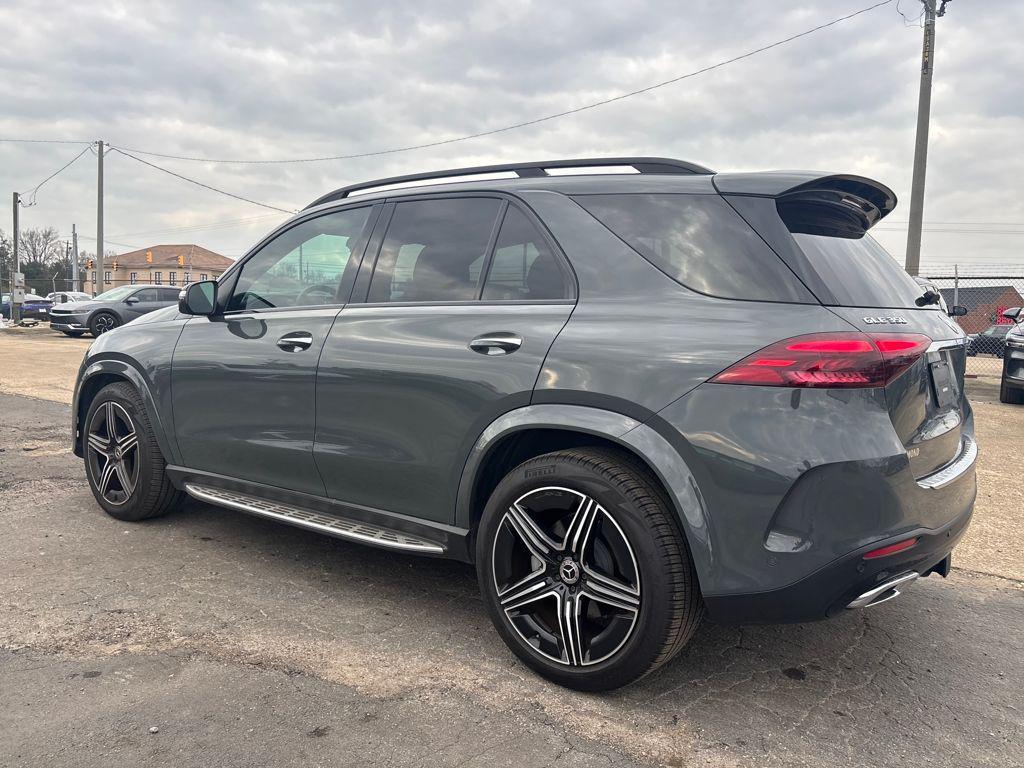 used 2025 Mercedes-Benz GLE 350 car, priced at $60,000