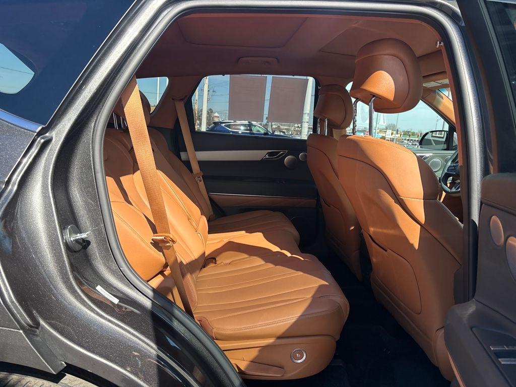used 2025 Genesis GV80 car, priced at $51,000