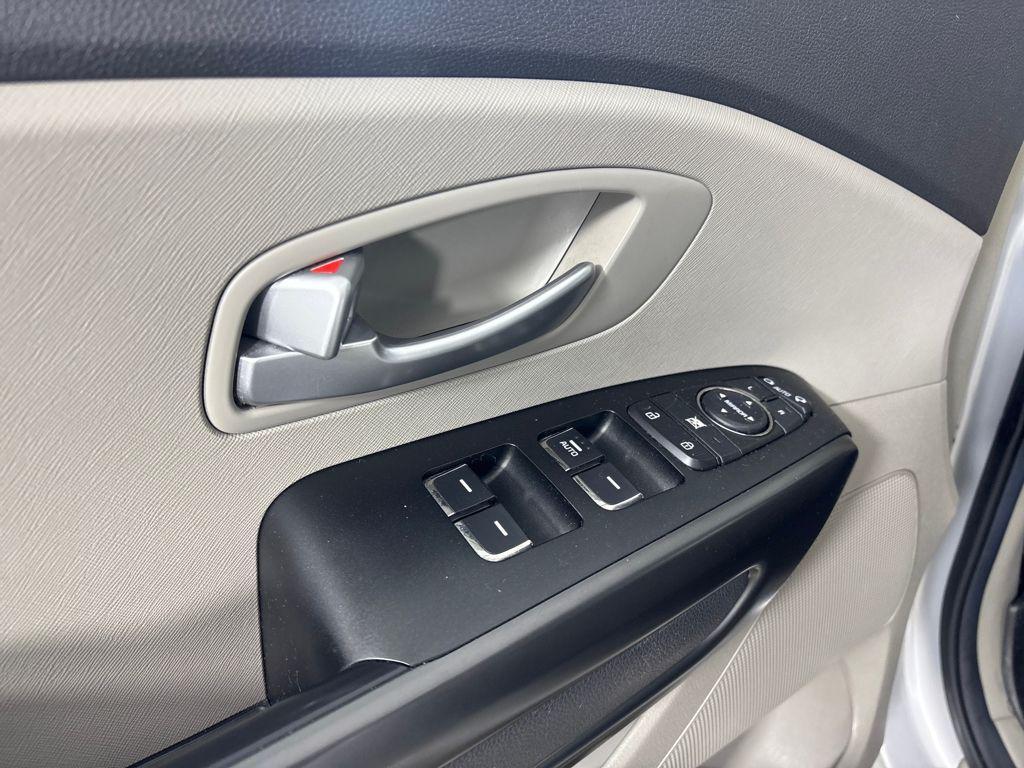 used 2017 Kia Sedona car, priced at $11,500