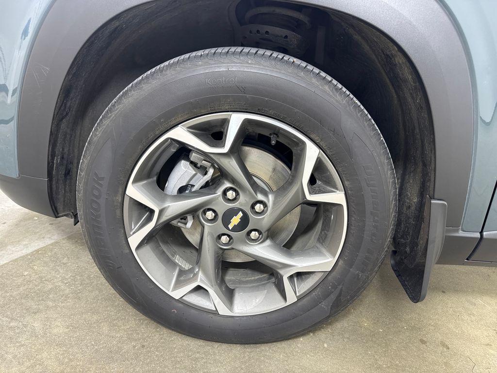 used 2025 Chevrolet Trax car, priced at $23,000