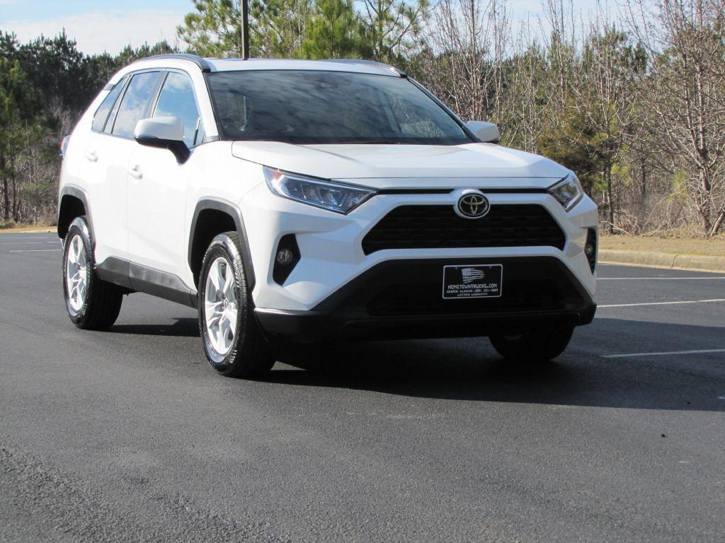 used 2021 Toyota RAV4 car, priced at $26,985