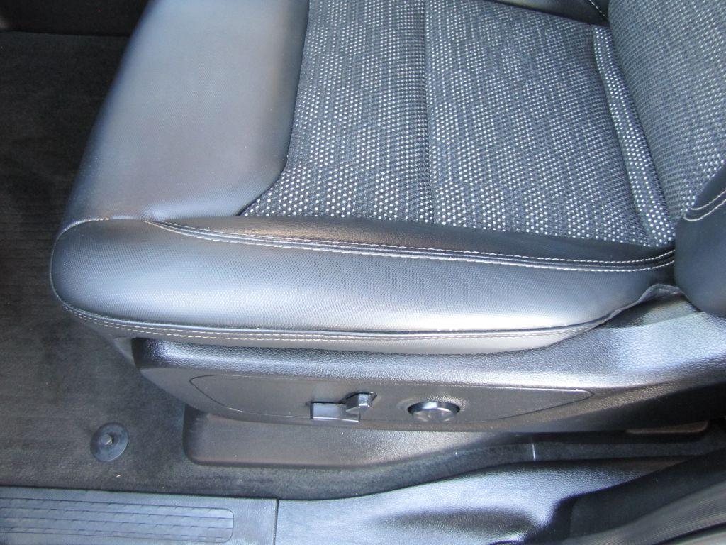 used 2021 Ram 1500 car, priced at $29,985