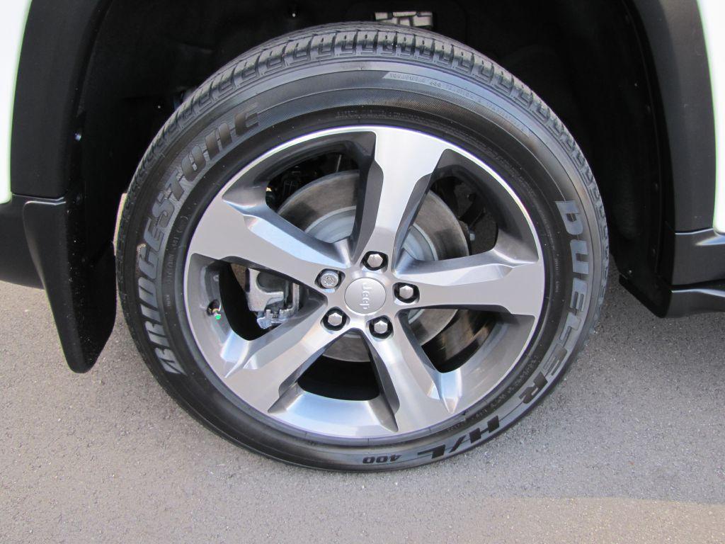 used 2023 Jeep Grand Cherokee 4xe car, priced at $29,865