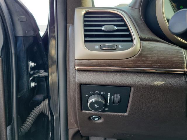 used 2017 Jeep Grand Cherokee car, priced at $17,997