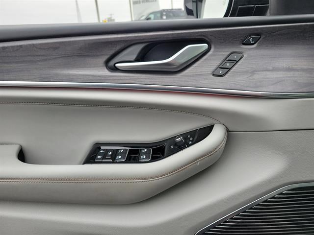 used 2021 Jeep Grand Cherokee L car, priced at $23,997