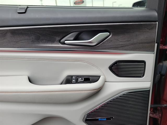 used 2021 Jeep Grand Cherokee L car, priced at $23,997