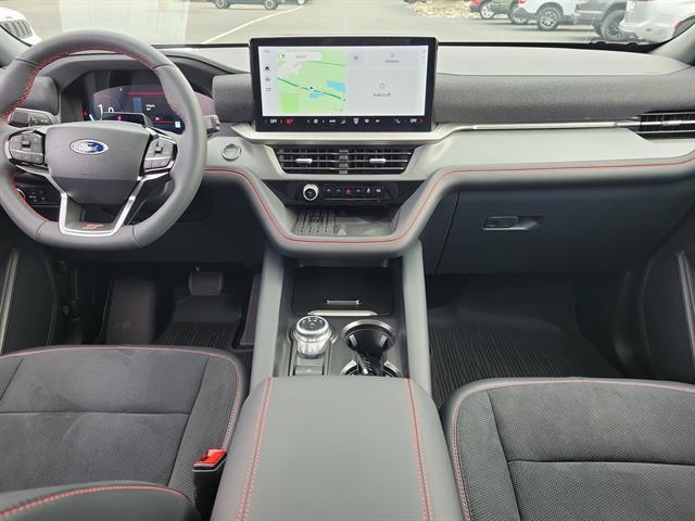 used 2025 Ford Explorer car, priced at $49,997