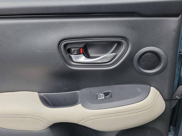 used 2025 Honda HR-V car, priced at $27,997